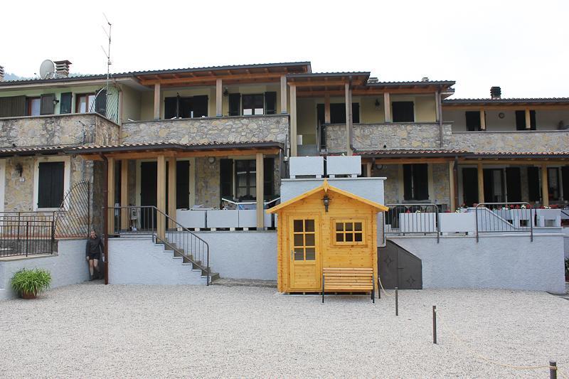 Residence Elettra Crone Екстер'єр фото